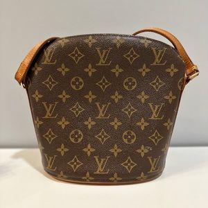 Authentic Louis Vuitton Crossbody Vintage